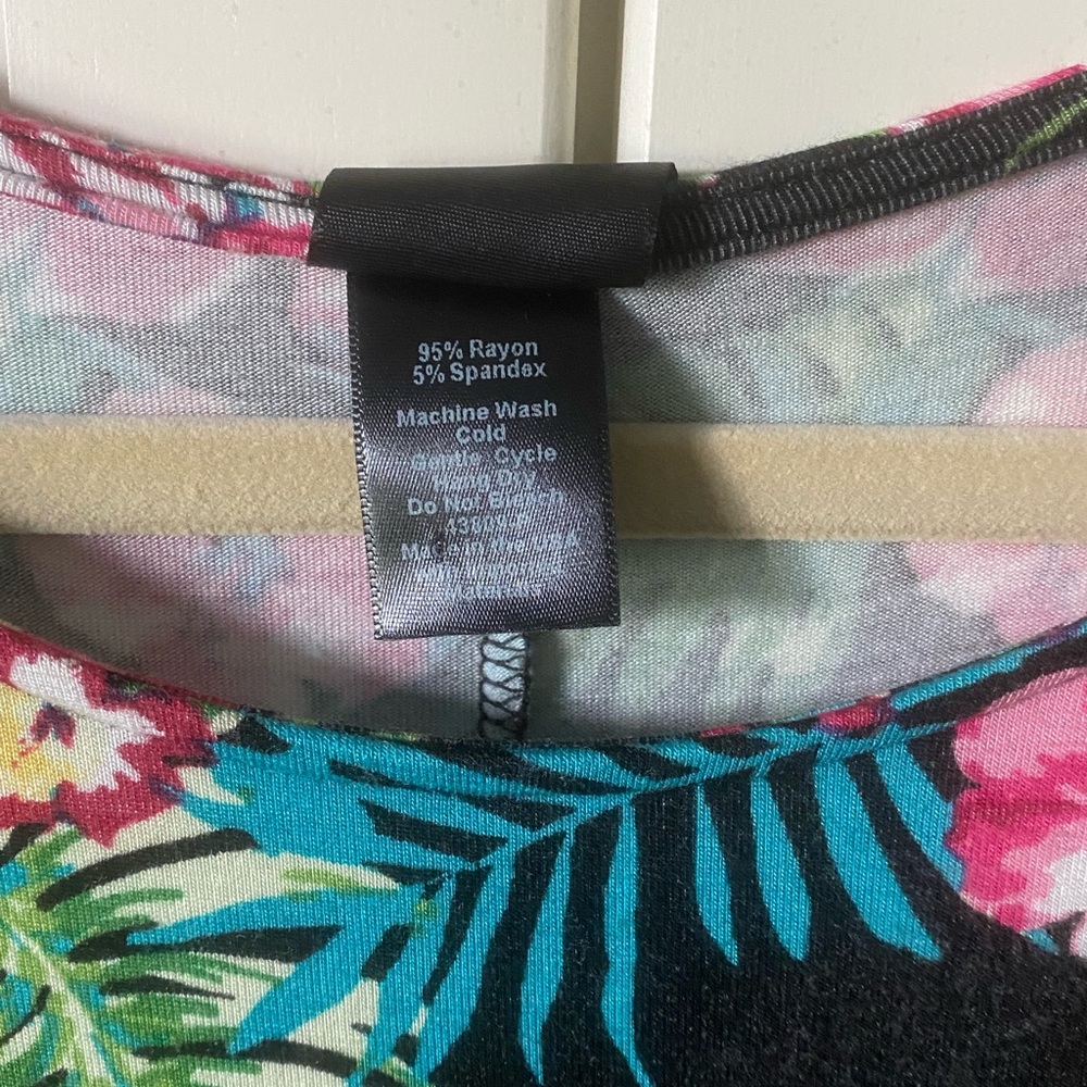 Agnes & Dora Black Floral Dress with Pink & Green Print - Picture 7 of 9